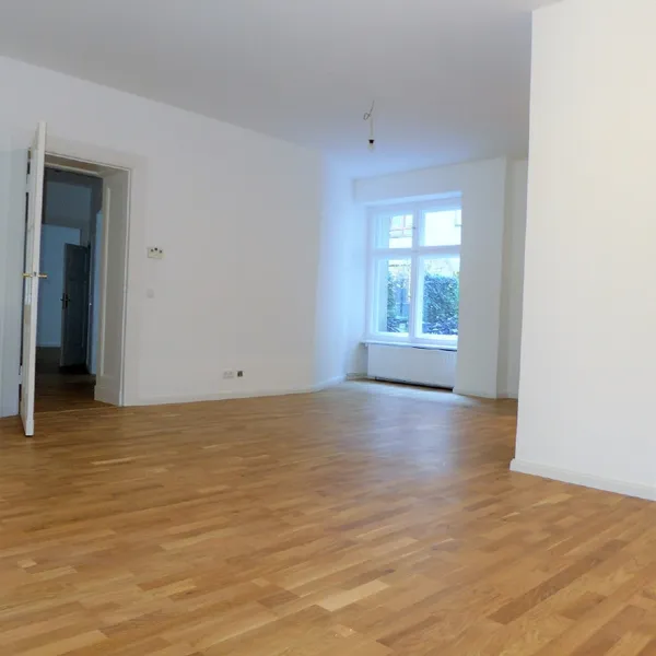 ++ wunderschöne EG-Wohnung auf einem ruhigem Innenhof ++ — photo 1